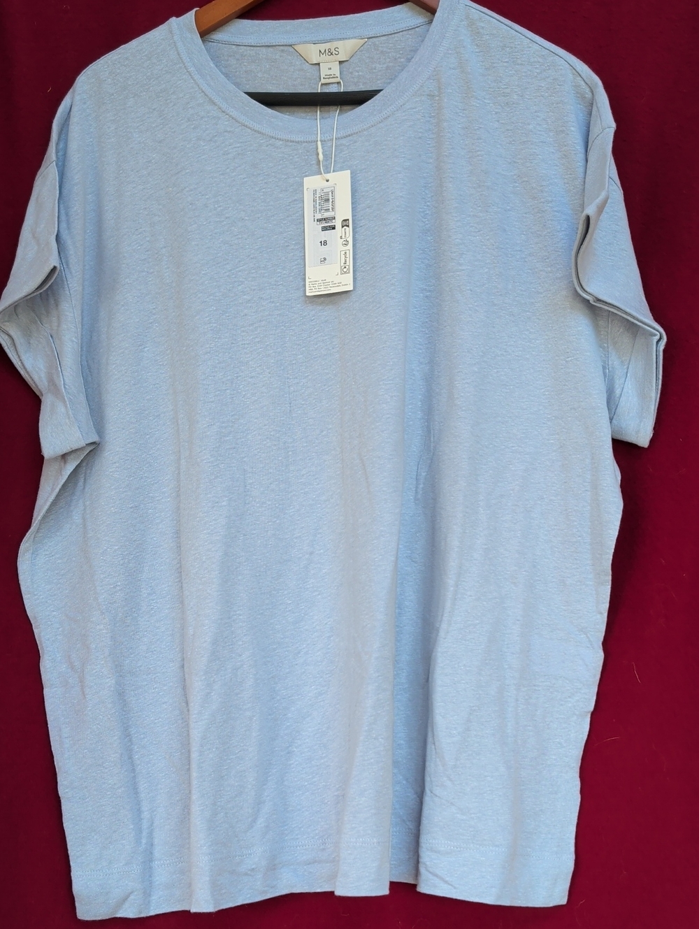 M&S linen blend t-shirt with turn back sleeves (UK18=US14)